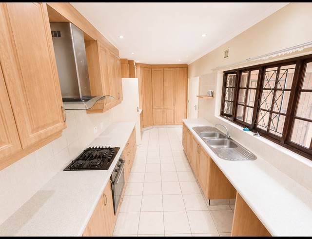 4 BEDROOM HOUSE FOR SALE IN WESTVILLE